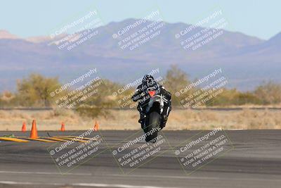 media/Jan-22-2023-CVMA (Sun) [[66d43cdebf]]/Race 11 Stock 1000 Shootout/